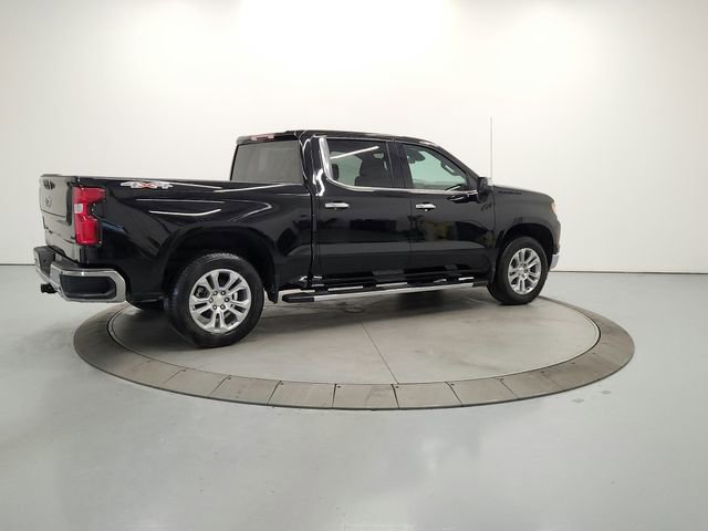 New 2026 Chevrolet Silverado 1500 LTZ w/ LPO, Dark Essentials Package image 7