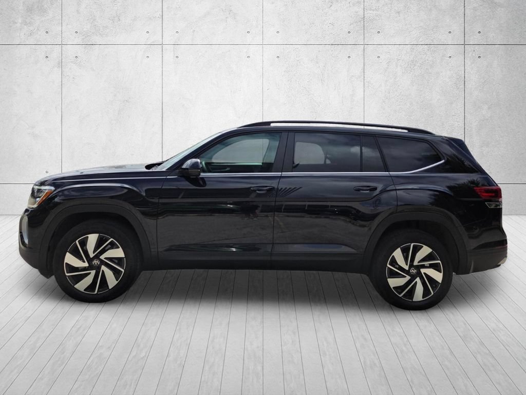 Used 2026 Volkswagen Atlas SE AWD/4WD image 2