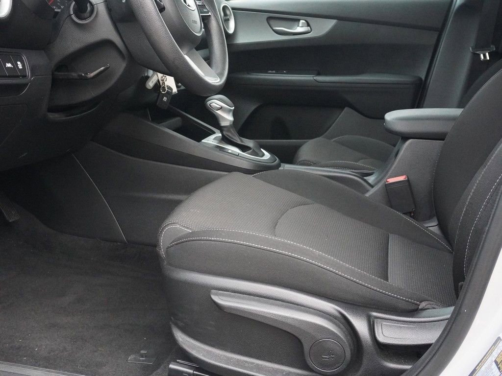 Used 2021 Kia Forte LXS image 20