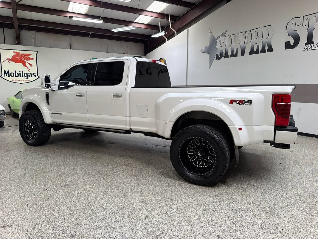 Used 2022 Ford F450 Limited w/ FX4 Off-Road Package AWD/4WD image 3