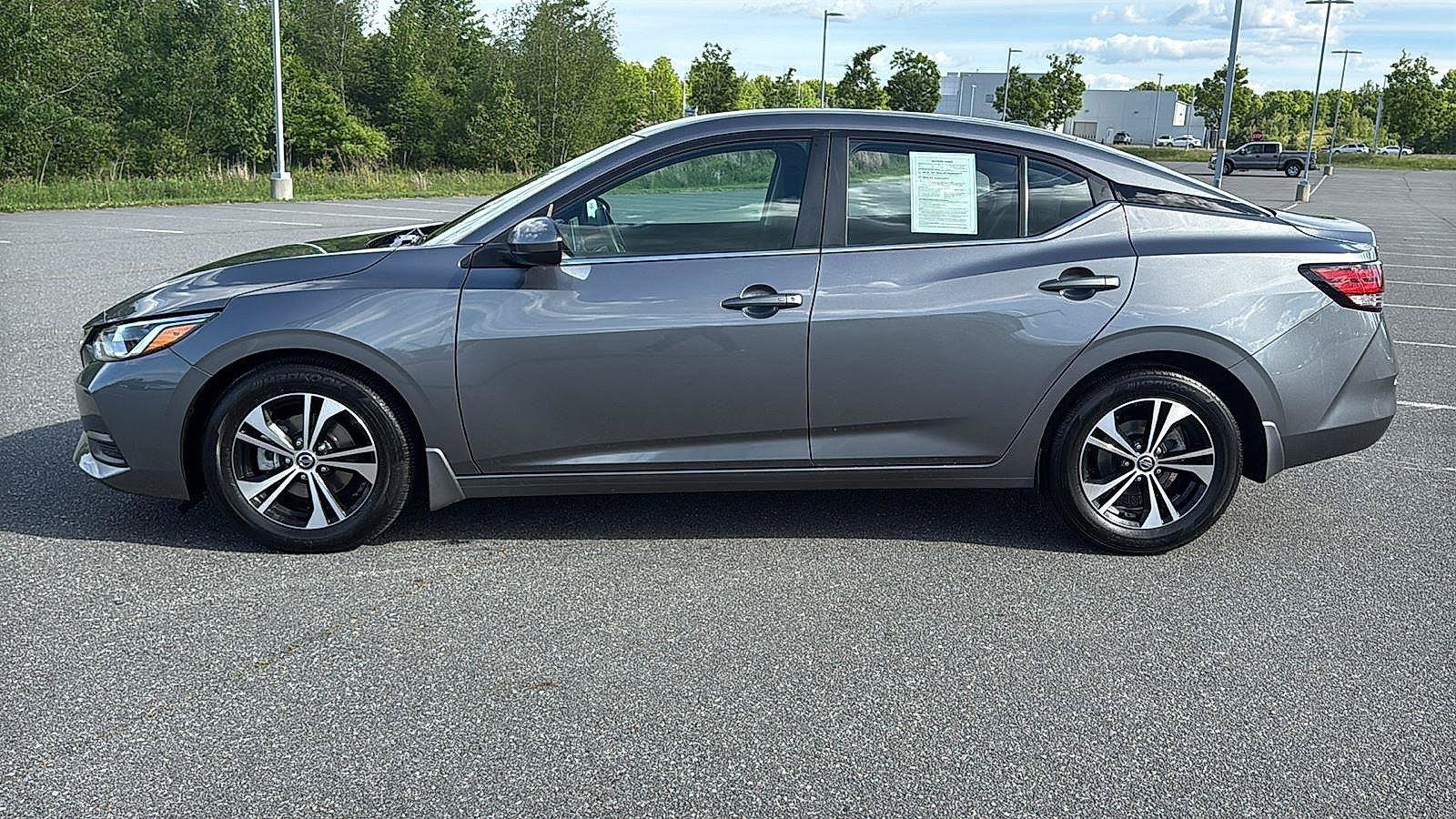 Used 2023 Nissan Sentra SV FWD image 11