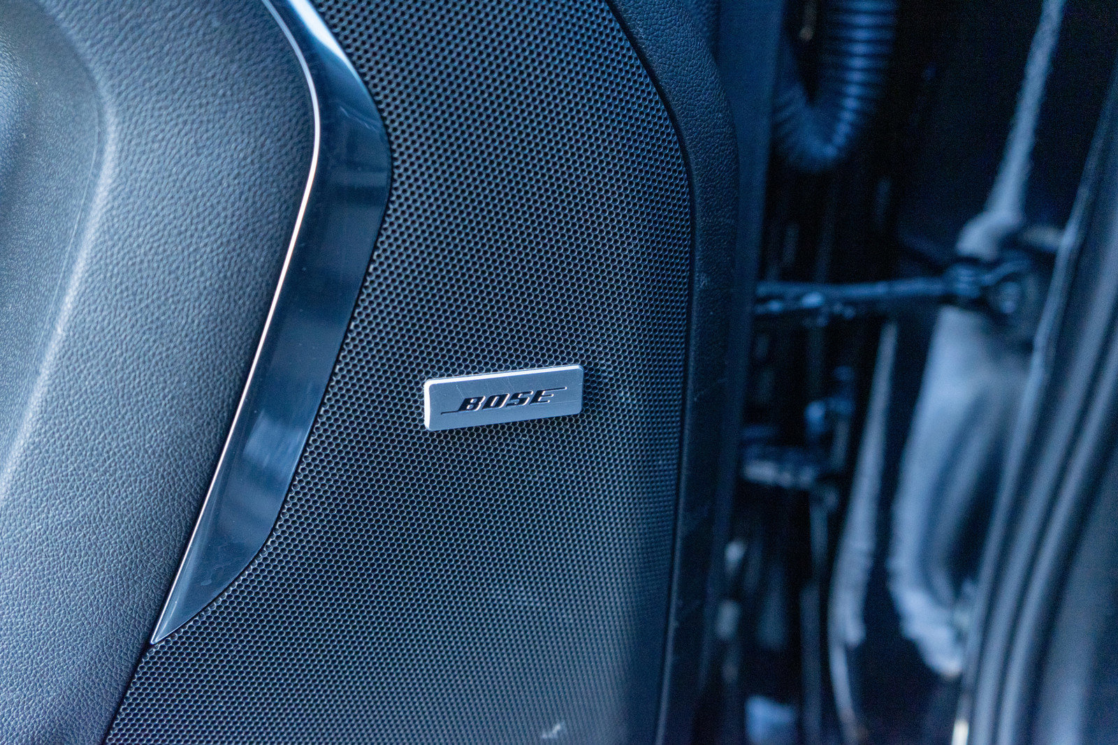 Used 2023 Chevrolet Suburban RST image 27