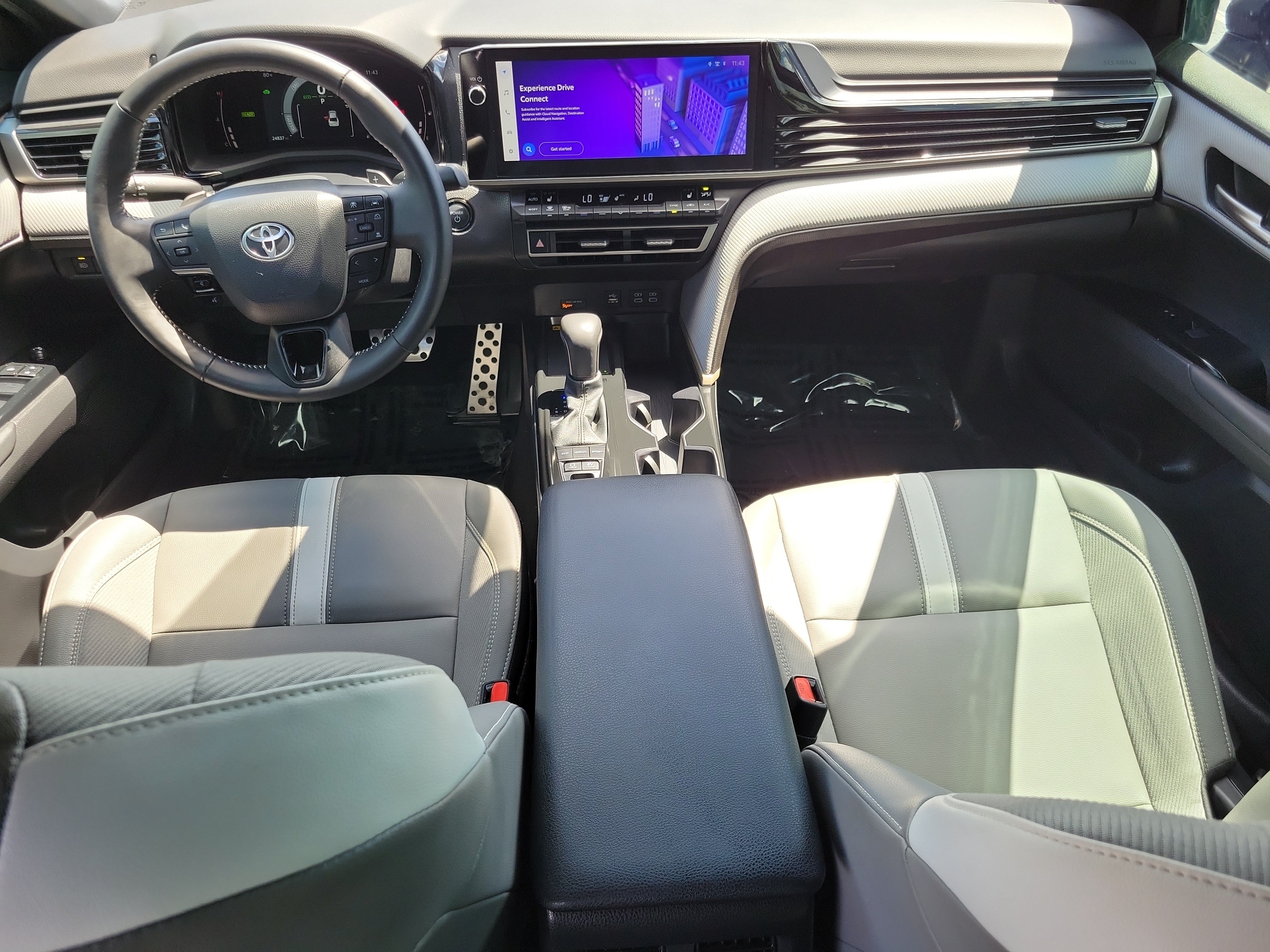 Certified 2025 Toyota Camry SE w/ Multimedia Upgrade Package FWD image 13