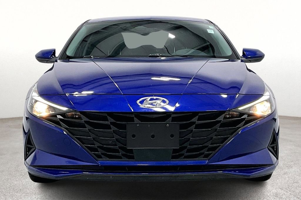 Used 2023 Hyundai Elantra SEL w/ Convenience Package image 5