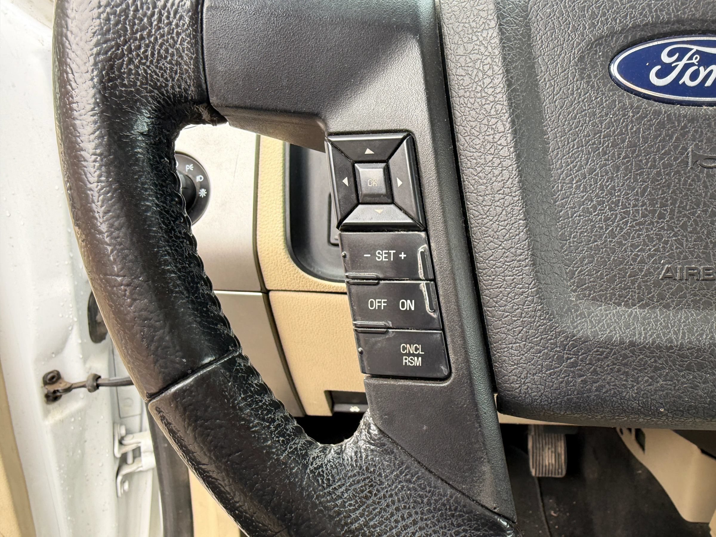 Used 2017 Ford Expedition EL XLT w/ Equipment Group 202A AWD/4WD image 21