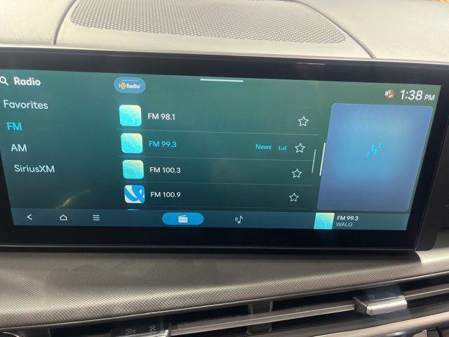 New 2026 Hyundai Santa Fe SEL FWD image 17