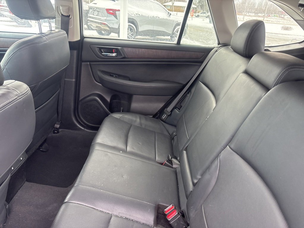 Used 2016 Subaru Outback 2.5i Limited image 15