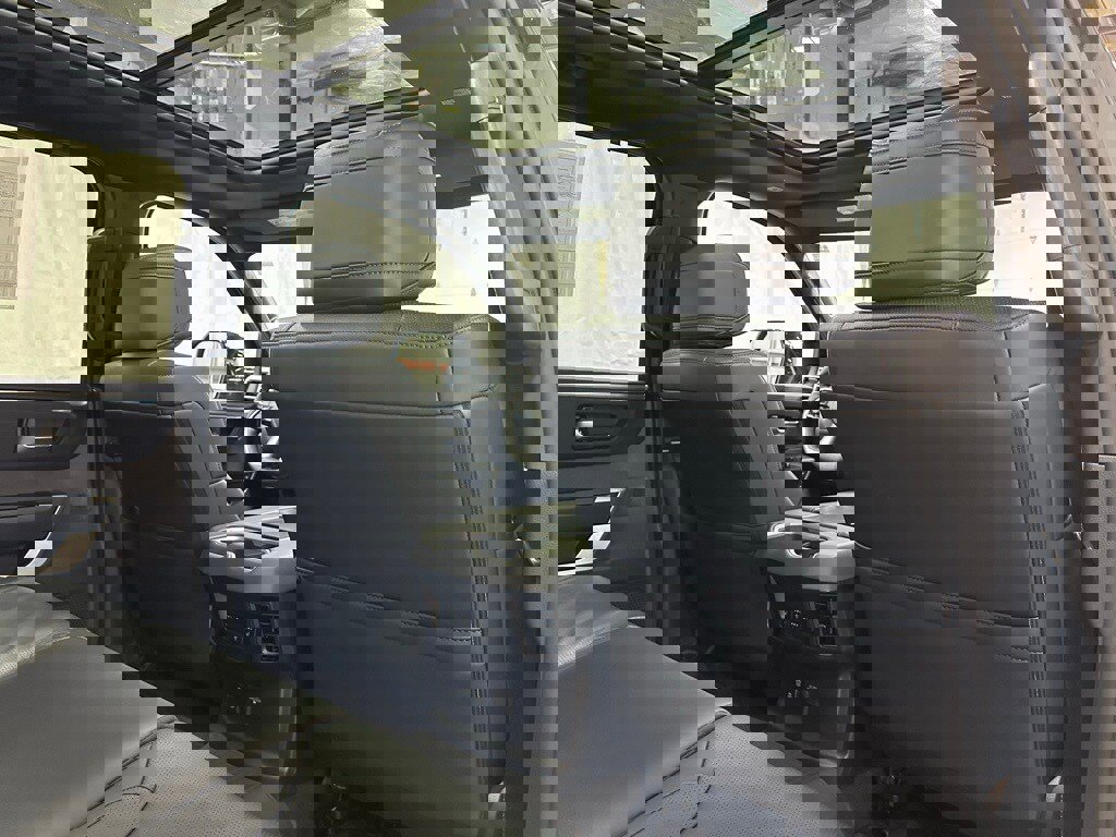 Used 2025 Toyota Tundra Platinum image 62