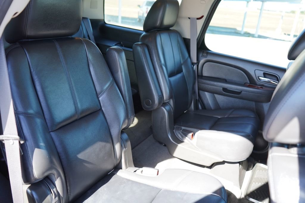 Used 2013 Chevrolet Tahoe LT image 22