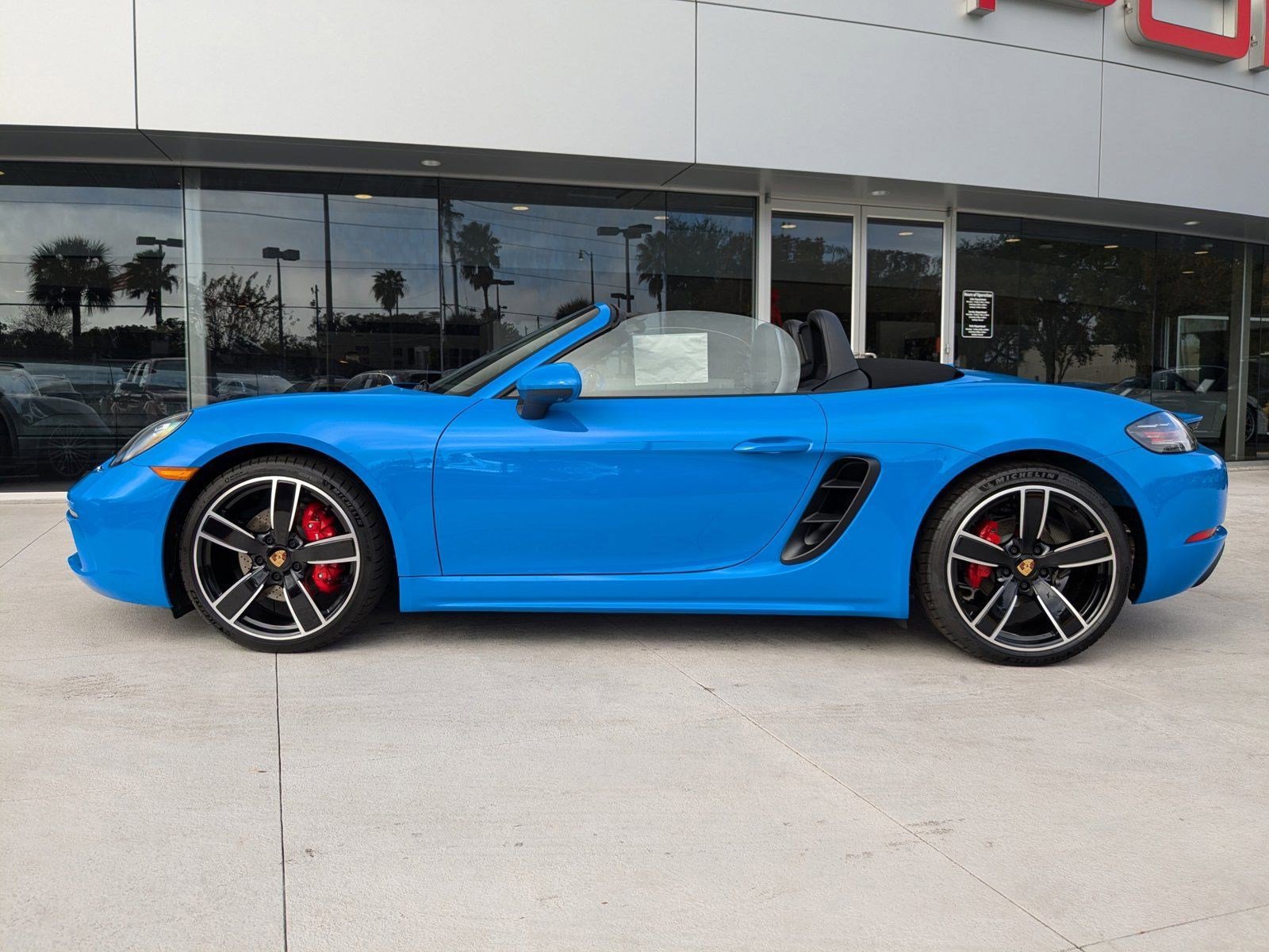 New 2025 Porsche 718 Boxster S image 29