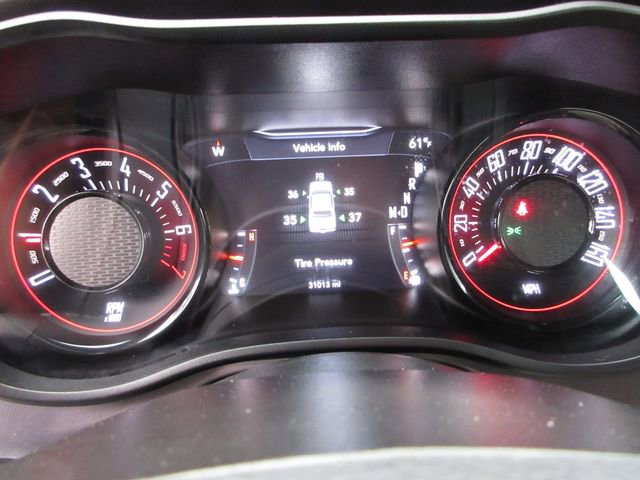 Used 2021 Dodge Challenger SXT w/ Blacktop Package image 17