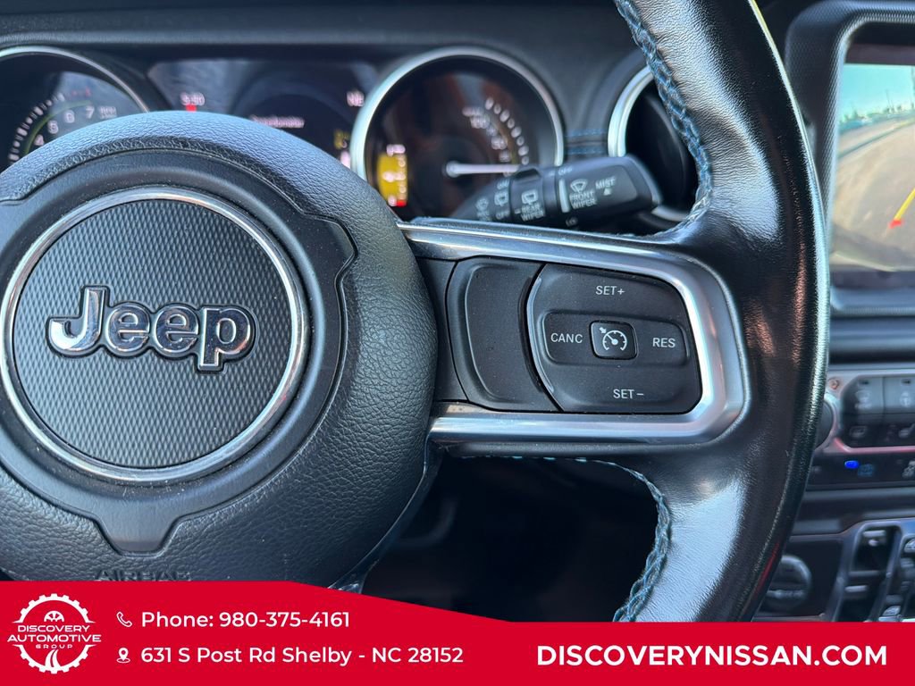 Used 2022 Jeep Wrangler Unlimited Rubicon 4xe w/ Cold Weather Group AWD/4WD image 25