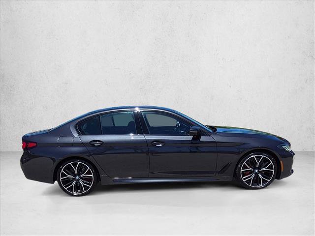 Used 2021 BMW 530i w/ M Sport Package RWD image 4