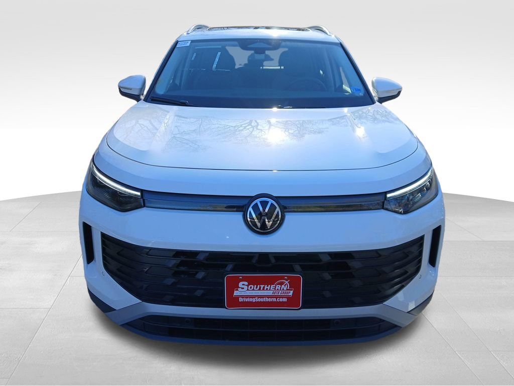 New 2026 Volkswagen Tiguan SE AWD/4WD image 8