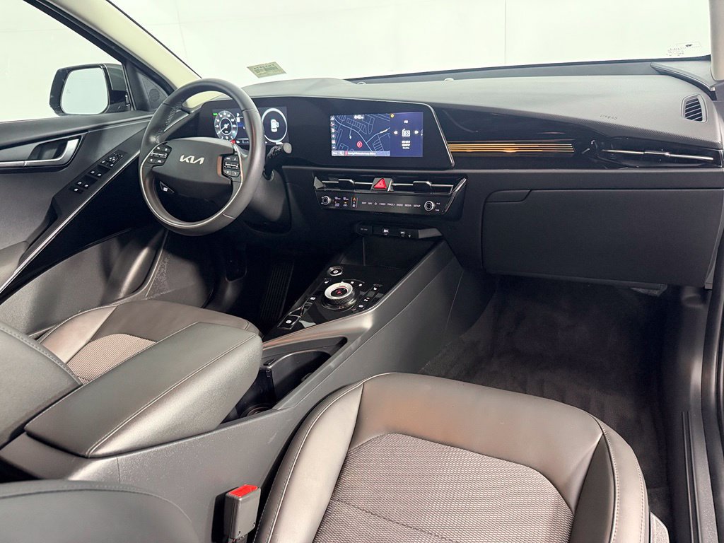 Used 2023 Kia Niro Wind FWD image 18