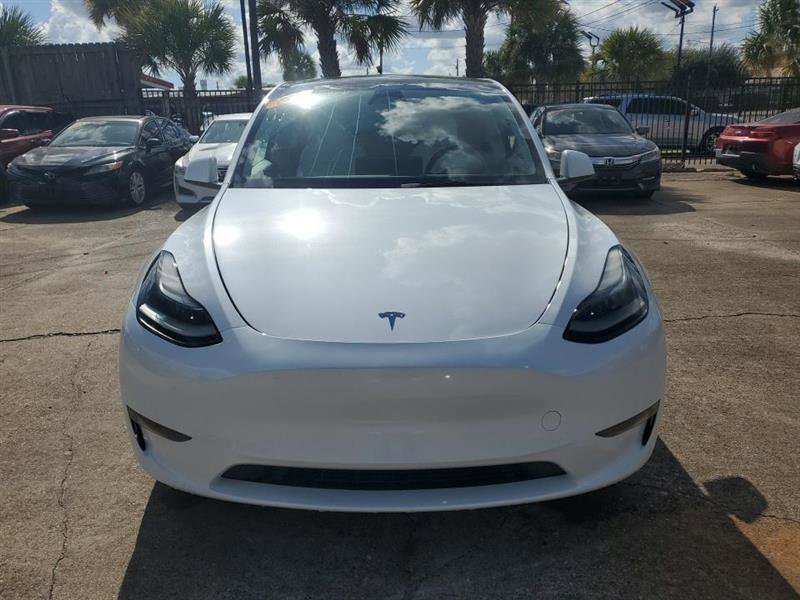 Used 2023 Tesla Model Y Performance image 4