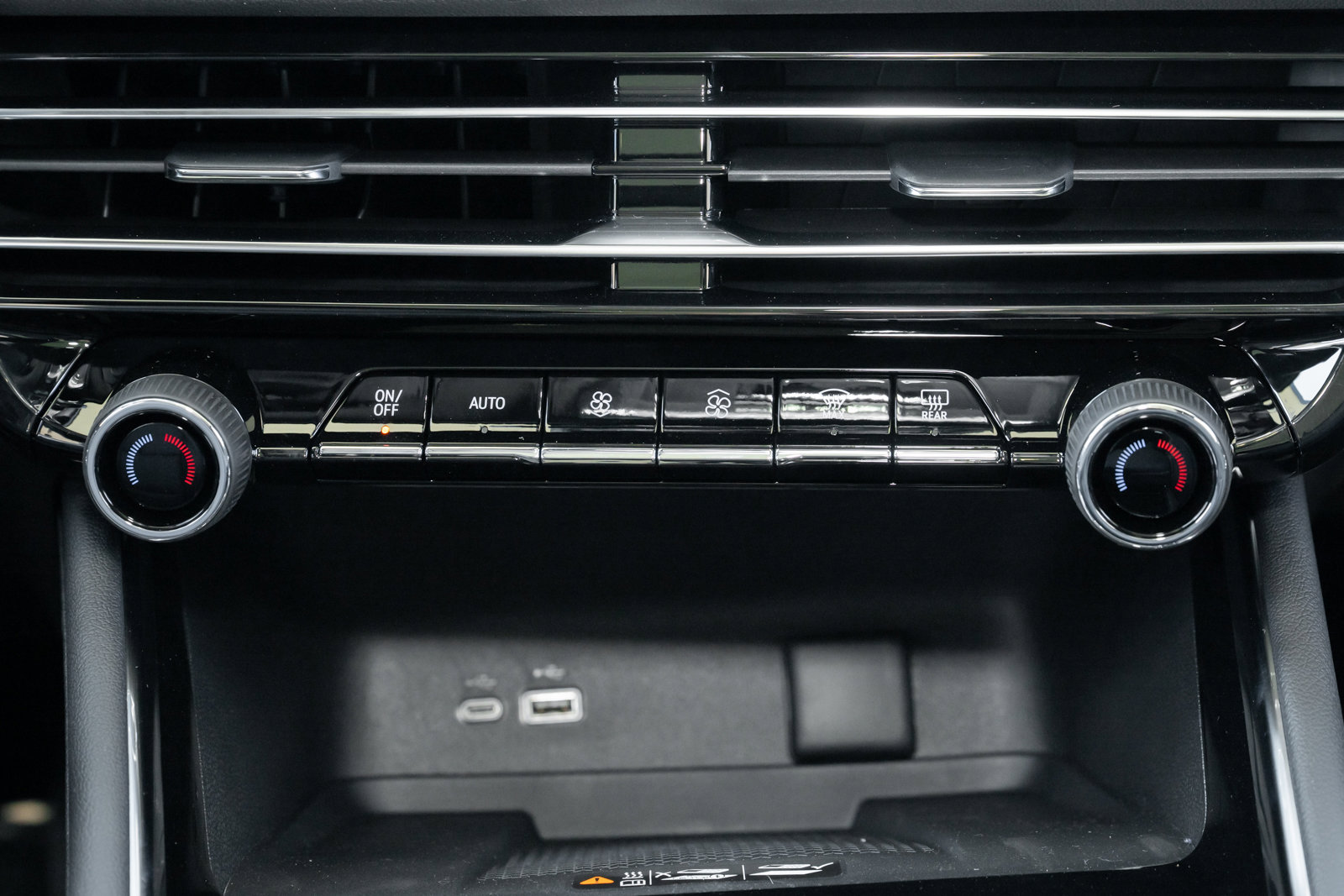 New 2026 Chevrolet Traverse High Country image 31