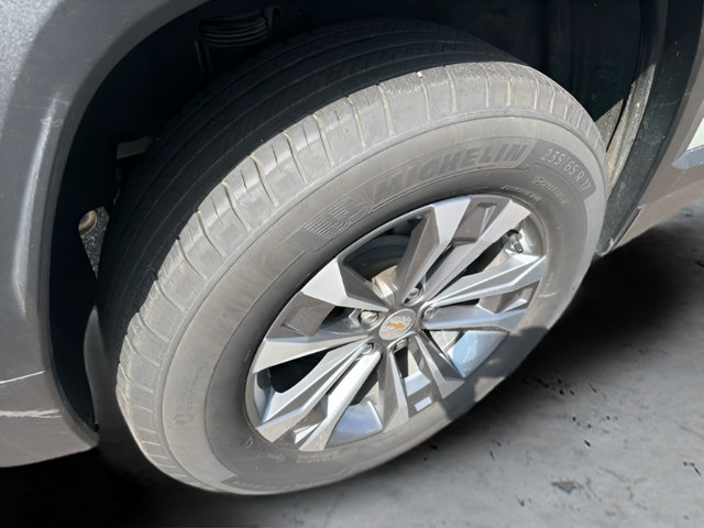 Certified 2025 Chevrolet Equinox LT AWD/4WD image 10