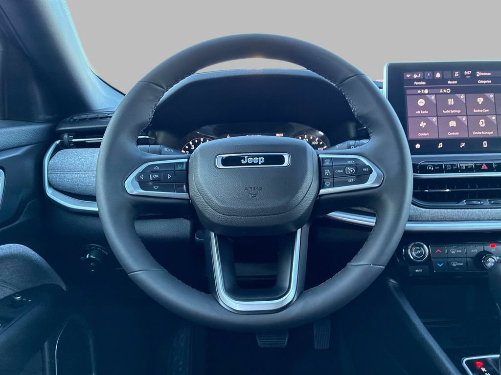 Certified 2023 Jeep Compass Latitude AWD/4WD image 19