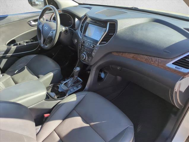 Used 2017 Hyundai Santa Fe Limited image 24