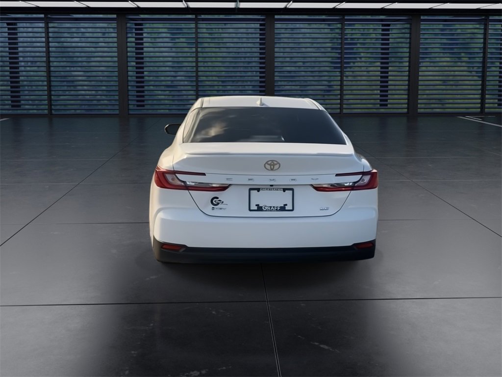 Used 2025 Toyota Camry LE image 7