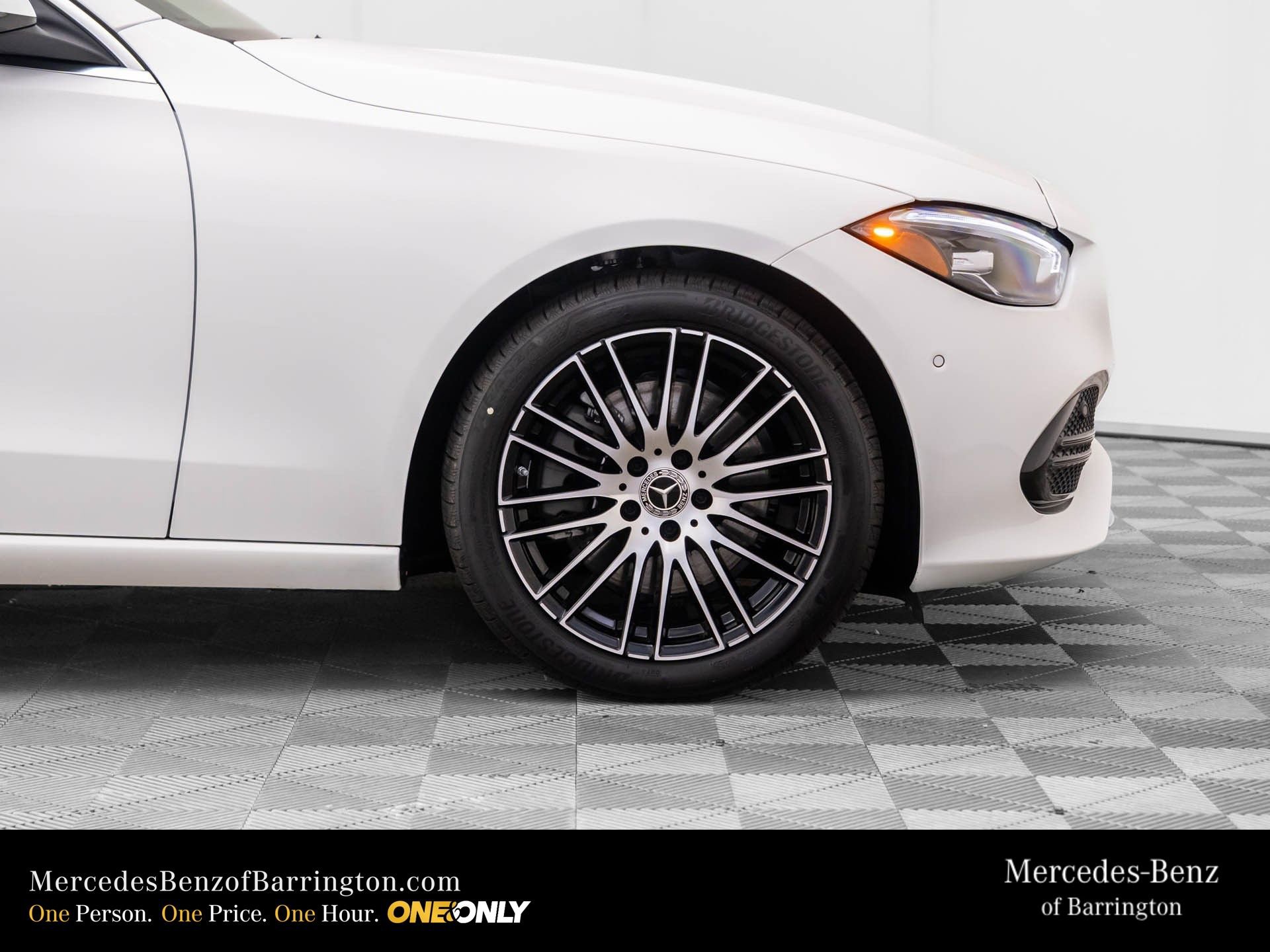 New 2026 Mercedes-Benz C 300 4MATIC Sedan image 37