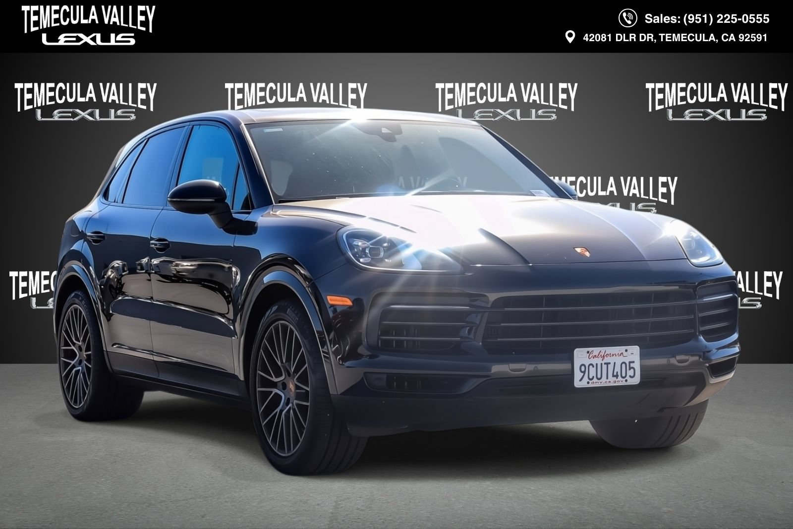 Used 2023 Porsche Cayenne AWD/4WD image 1