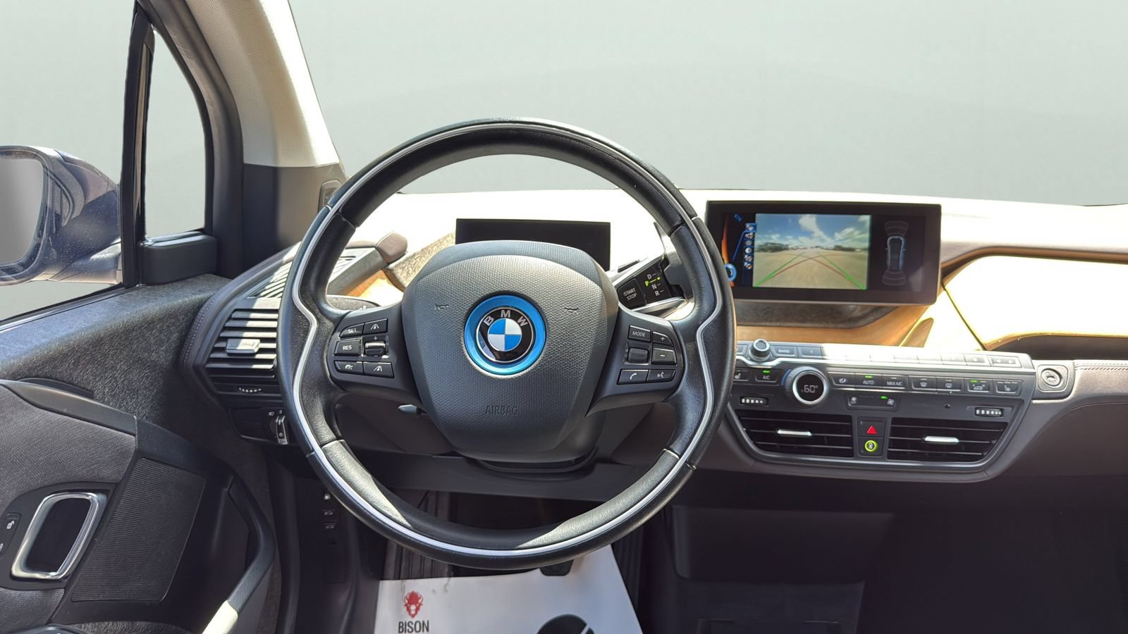 Used 2015 BMW i3 w/ Range Extender RWD image 12