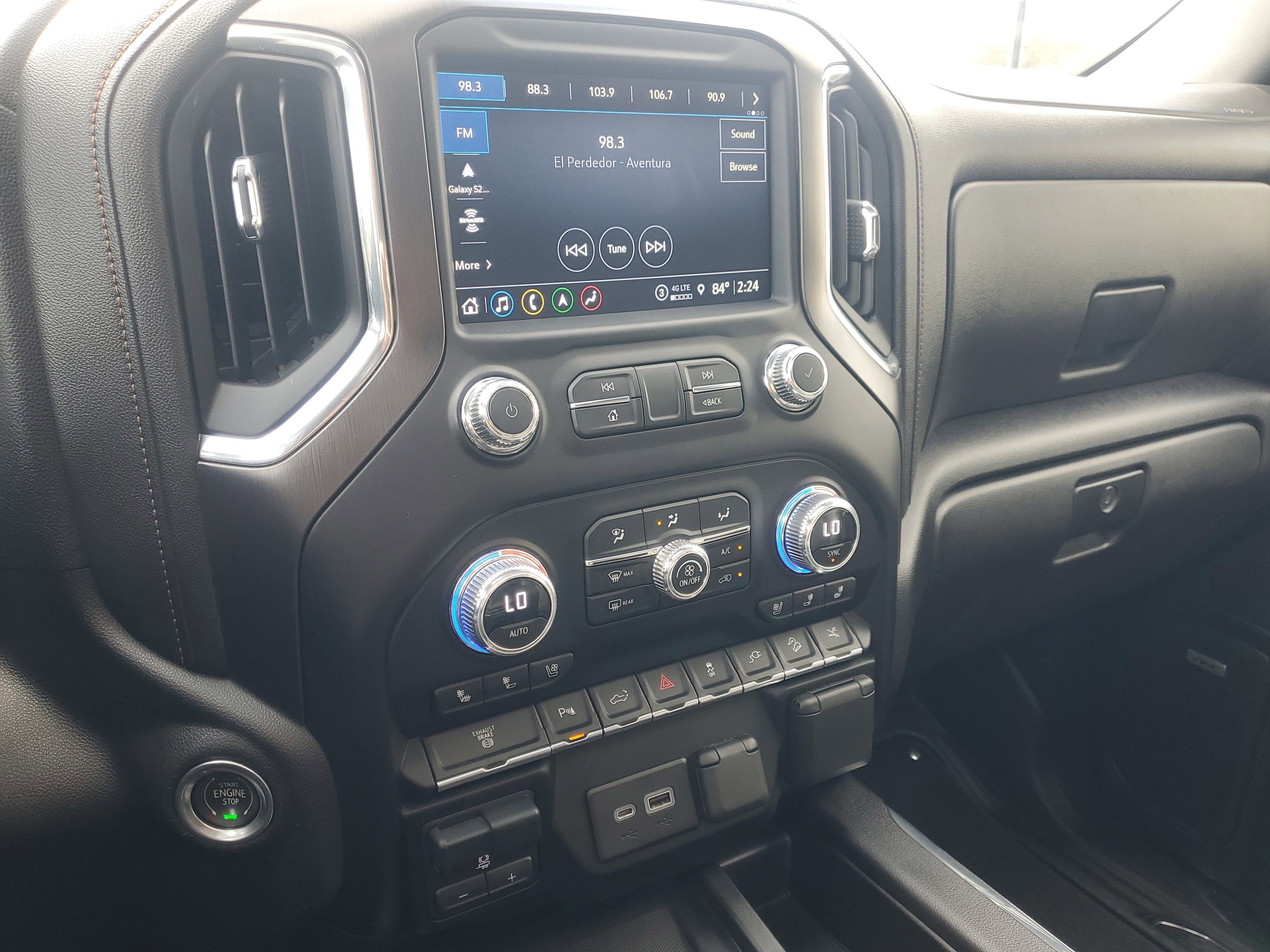 Used 2023 GMC Sierra 2500 AT4 w/ AT4 Preferred Package image 25