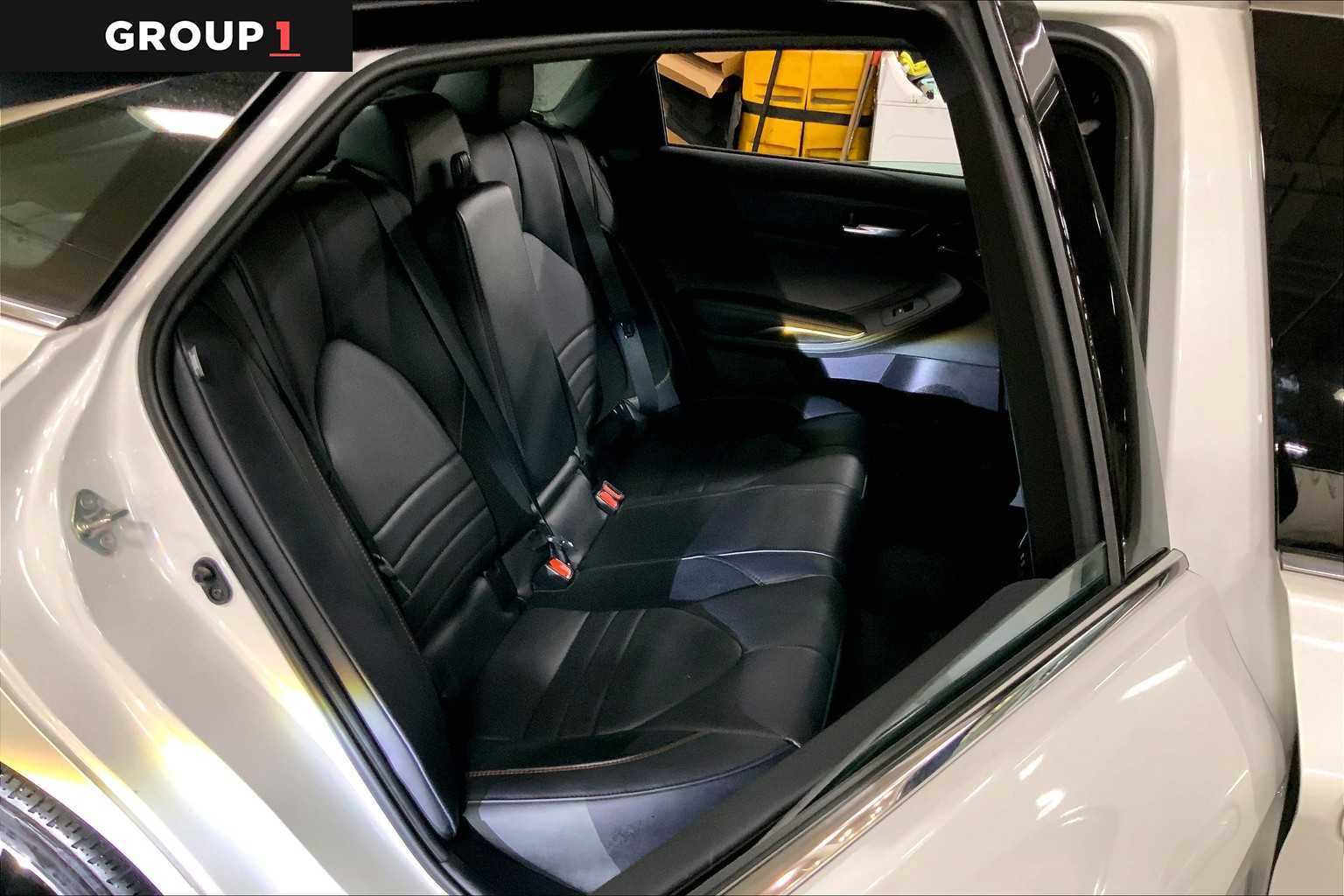 Used 2020 Toyota Avalon XSE w/ Carpet Mat Package image 19