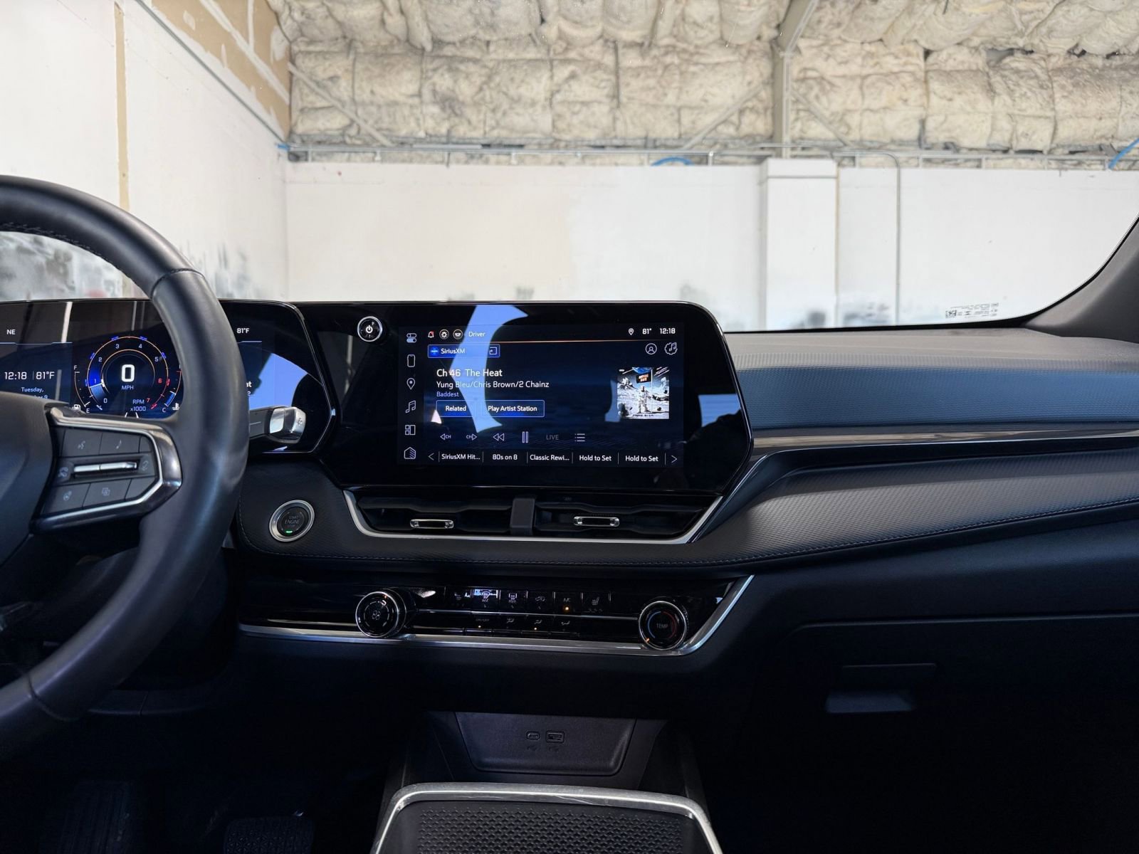 Used 2025 Chevrolet Equinox LT image 18