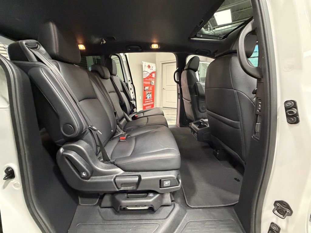 Used 2025 Honda Odyssey Sport-L image 49