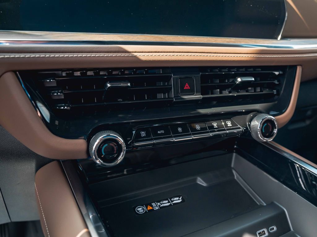 New 2026 Chevrolet Suburban High Country image 68