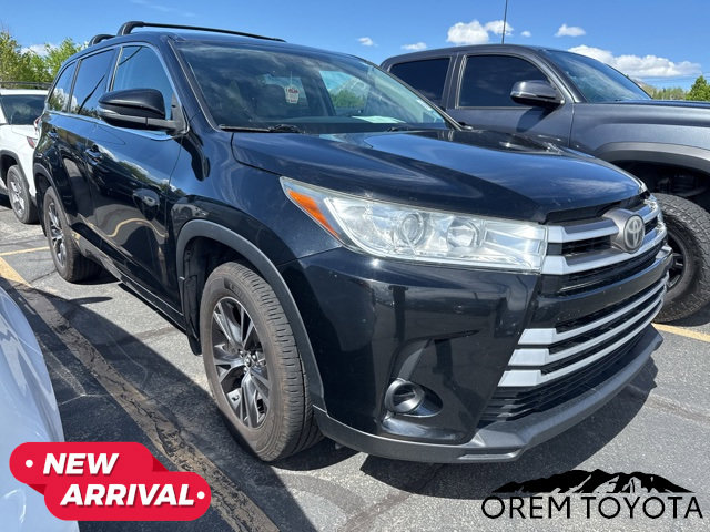 Used 2018 Toyota Highlander LE image 6