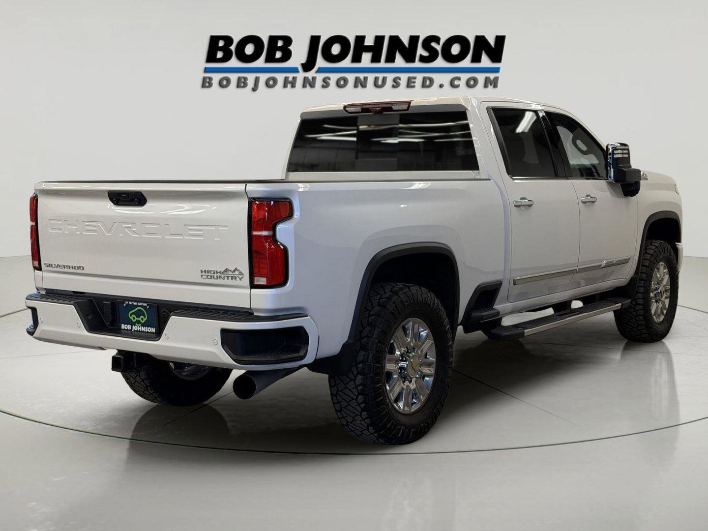 Certified 2025 Chevrolet Silverado 2500 High Country w/ Technology Package AWD/4WD image 3