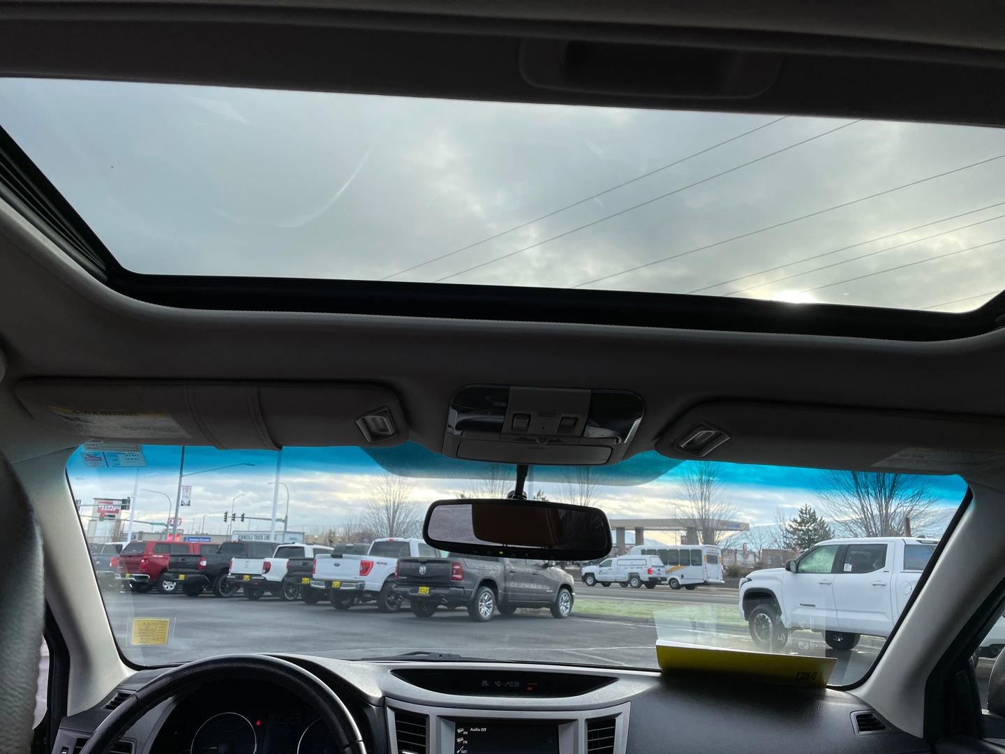 Used 2013 Subaru Outback 3.6R Limited w/ Special Appearance Pkg image 19