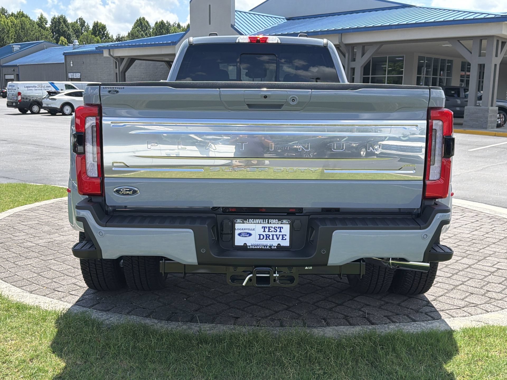 New 2026 Ford F350 Platinum AWD/4WD image 32