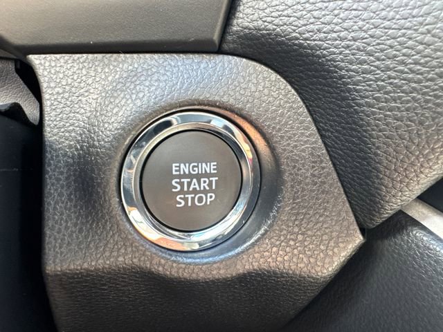 New 2025 Toyota RAV4 Limited image 31