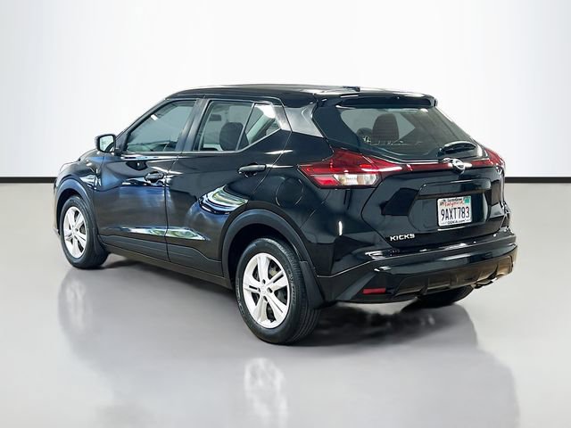 Used 2022 Nissan Kicks S FWD image 5