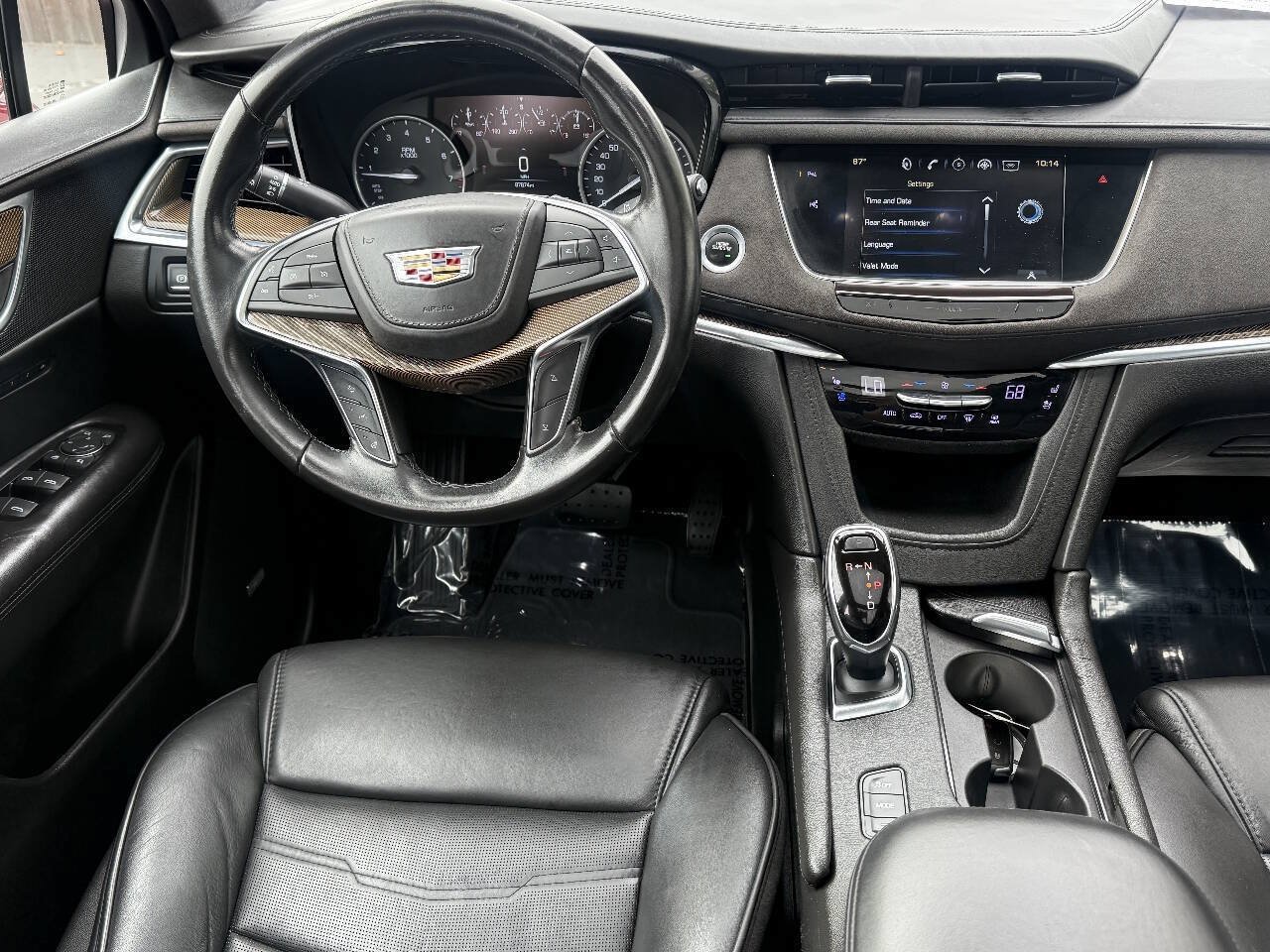 Used 2018 Cadillac XT5 Platinum w/ Driver Assist Package AWD/4WD image 9