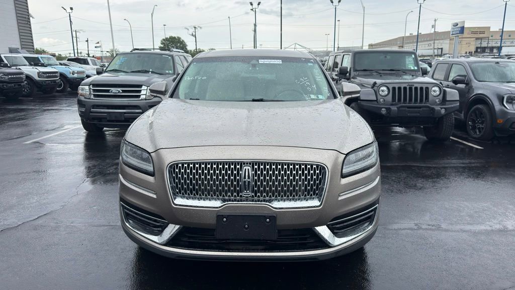 Used 2019 Lincoln Nautilus Select AWD/4WD image 7