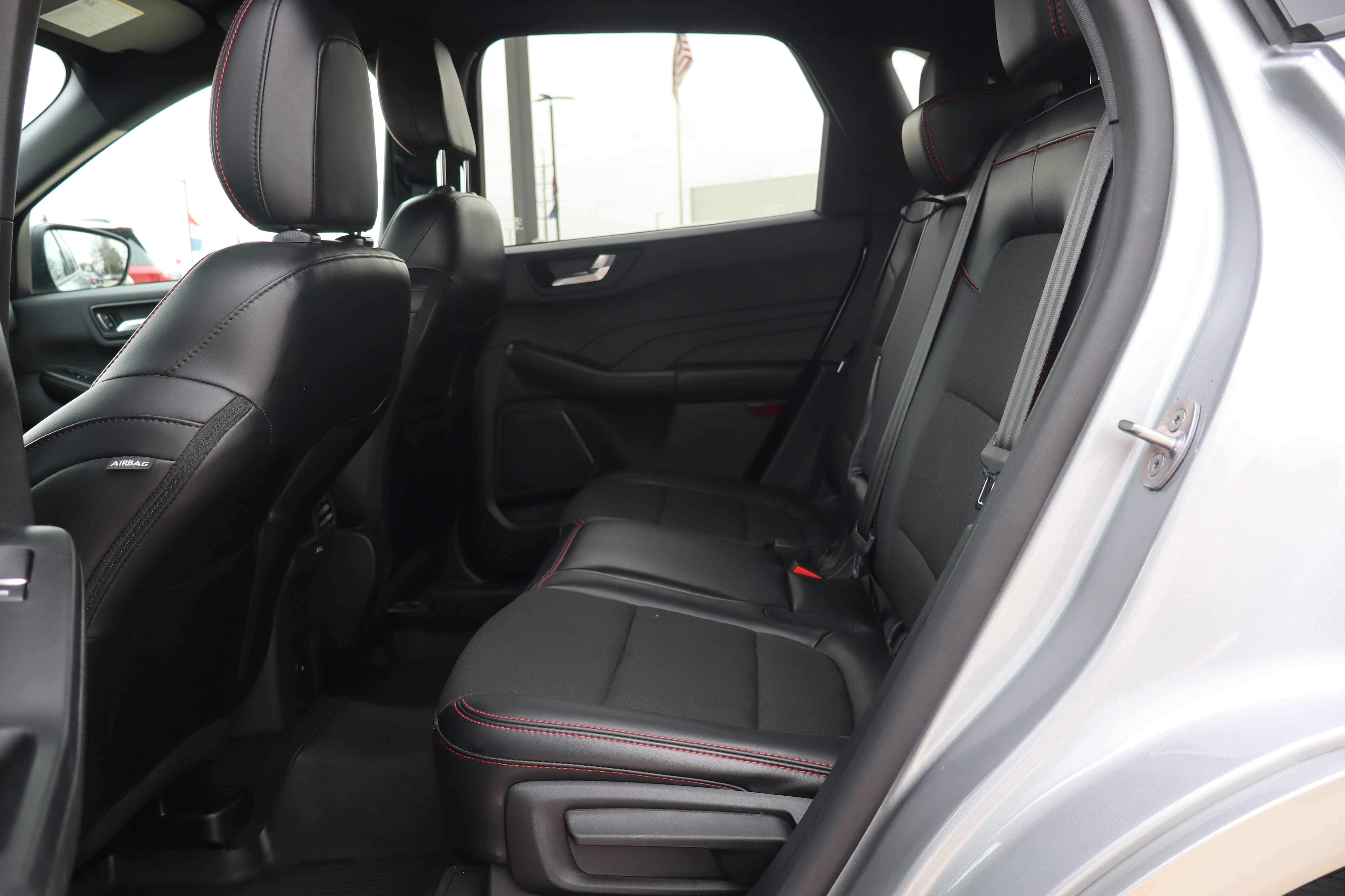 Used 2023 Ford Escape ST-Line w/ Tech Pack #1 image 11