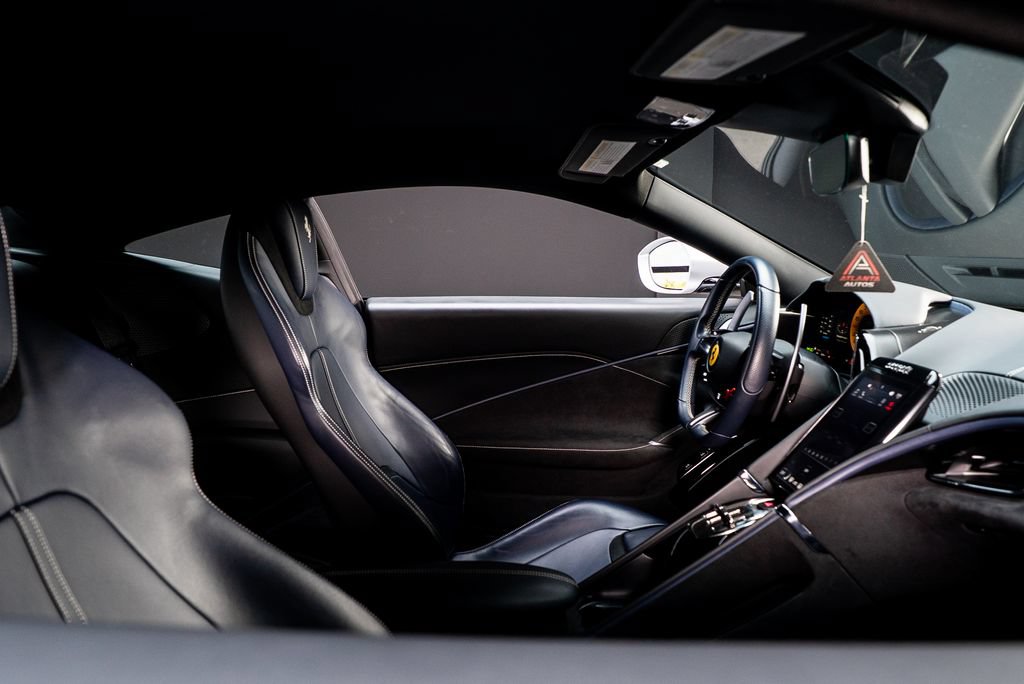 Used 2022 Ferrari Roma RWD image 48