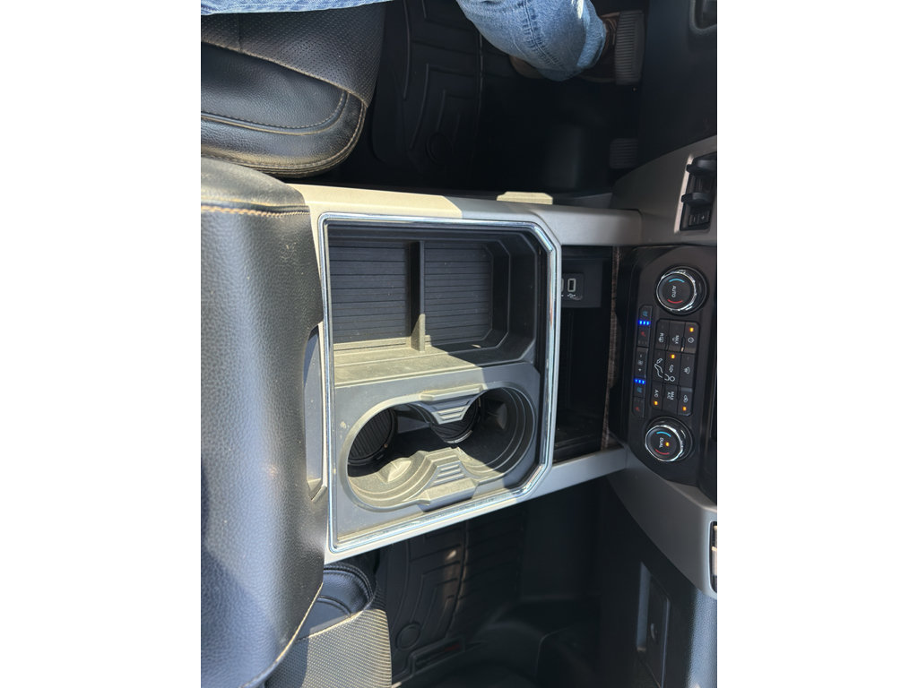 Used 2017 Ford F350 Lariat w/ Lariat Ultimate Package AWD/4WD image 15