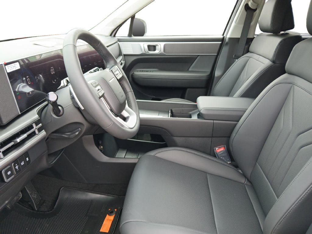 New 2027 Hyundai Santa Fe SEL FWD image 10