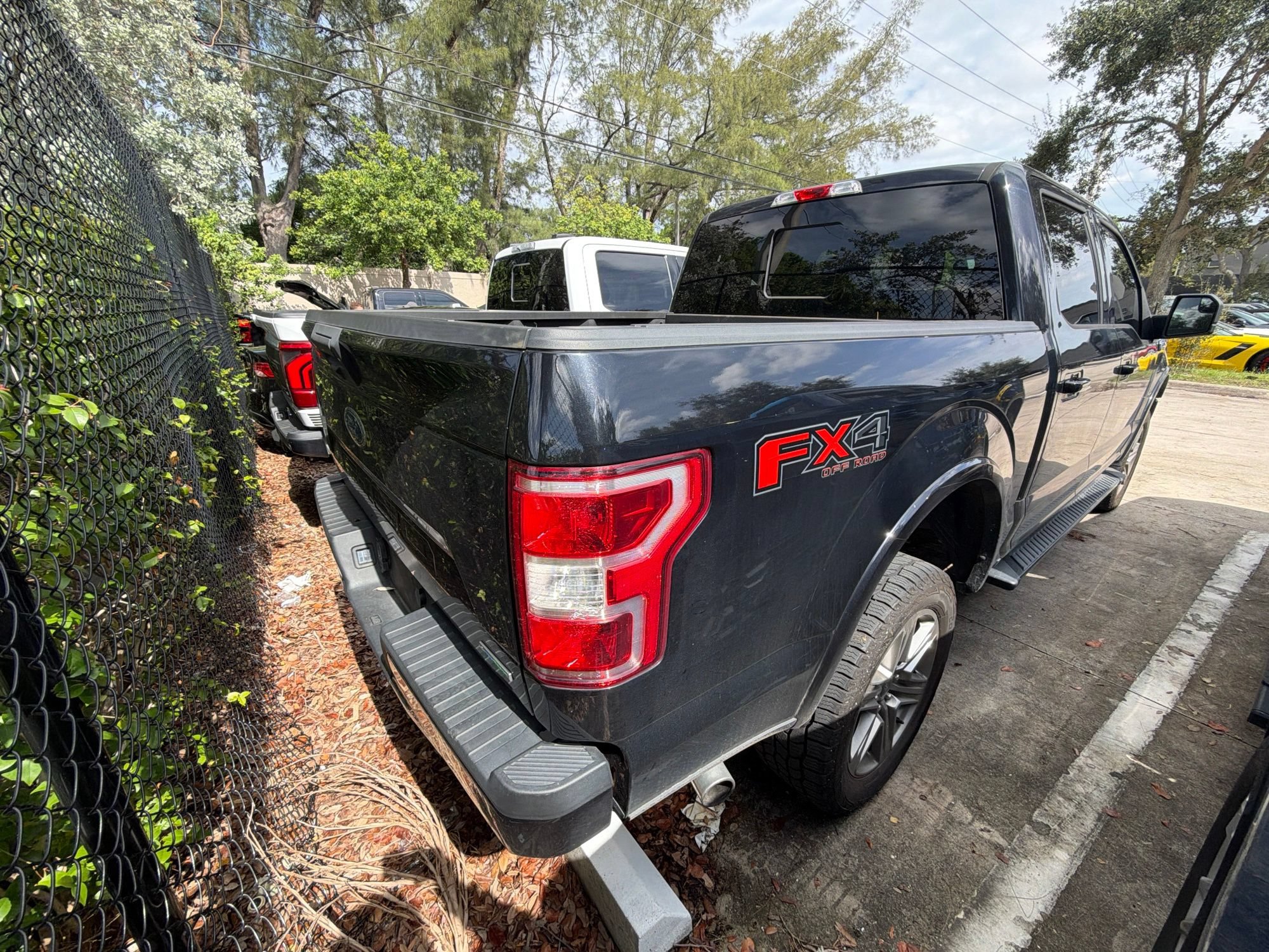 Used 2019 Ford F150 XLT w/ Equipment Group 302A Luxury AWD/4WD image 3