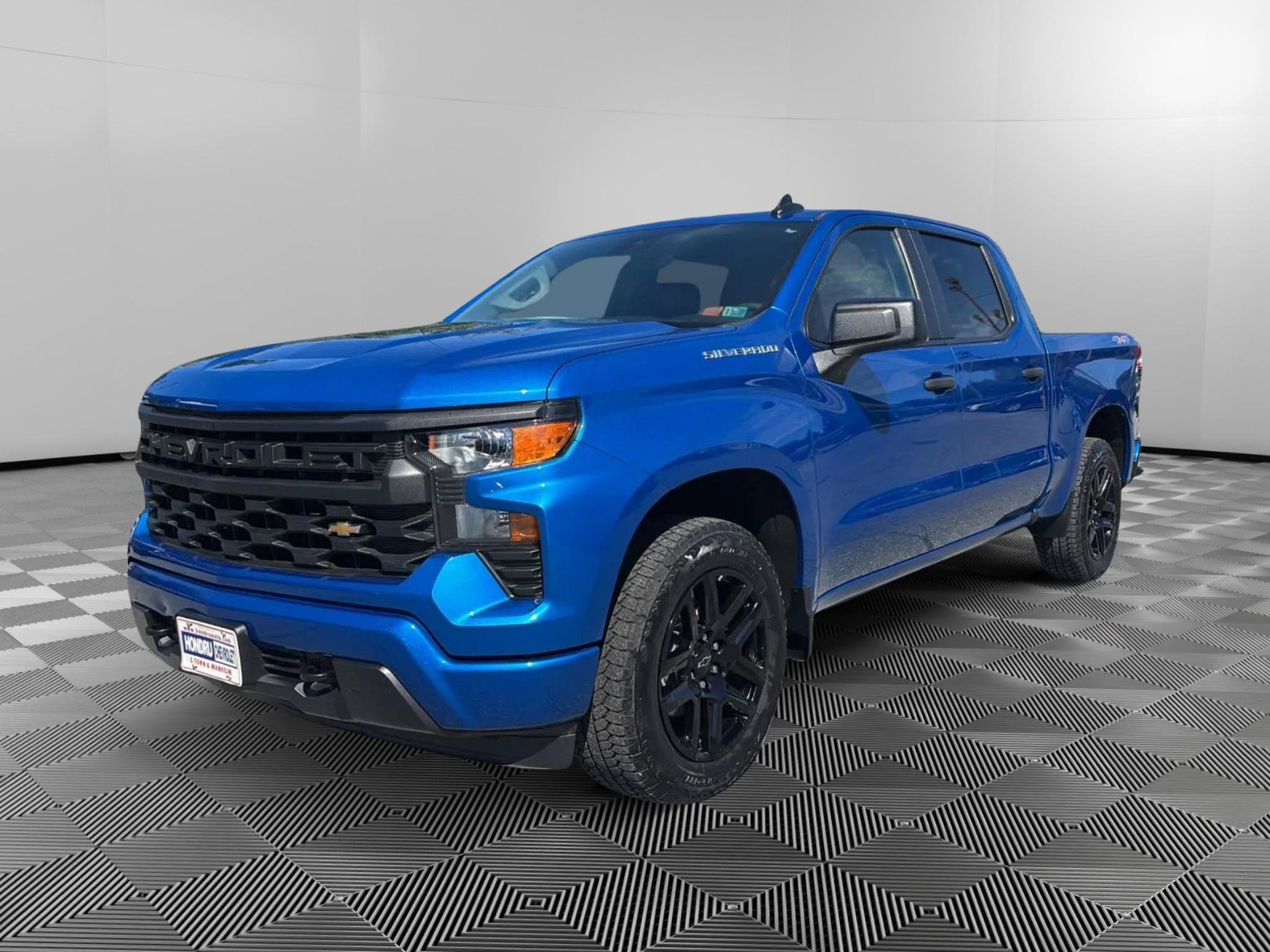 Used 2023 Chevrolet Silverado 1500 Custom