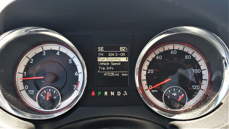 Used 2016 Dodge Grand Caravan R/T FWD image 11