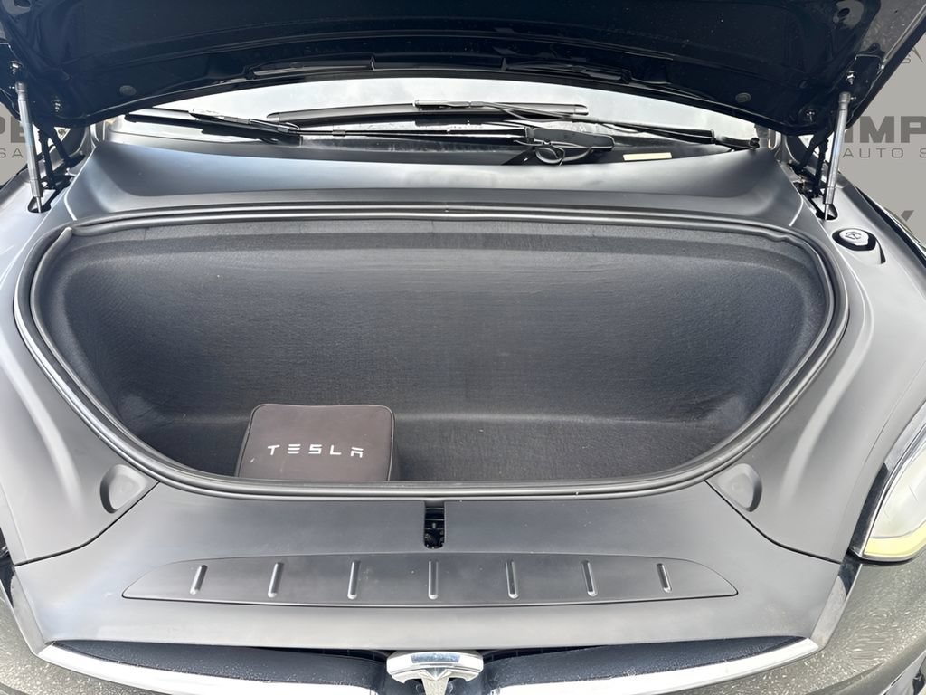 Used 2020 Tesla Model X Long Range AWD/4WD image 21