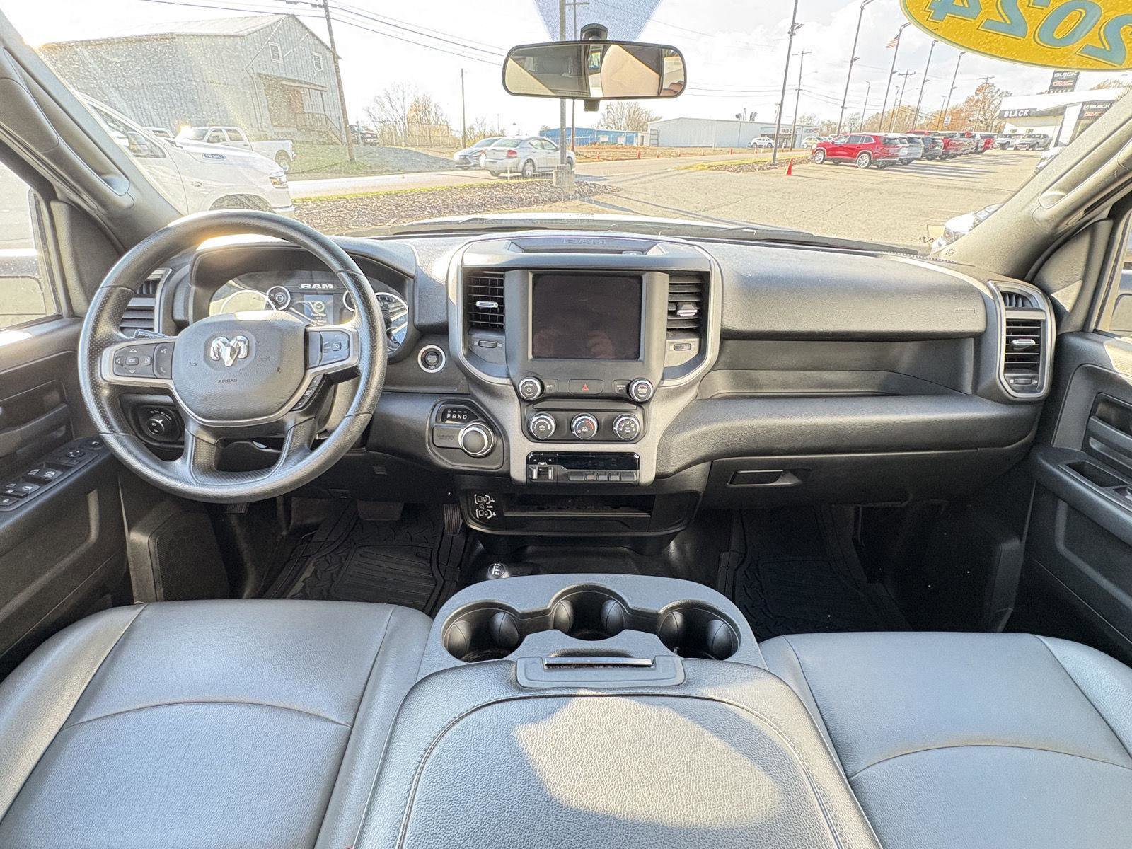 Used 2024 RAM 3500 Tradesman w/ Chrome Appearance Group image 8